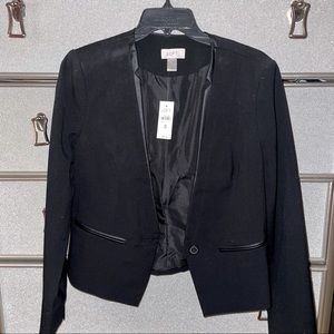 Blavk loft blazer with leather details